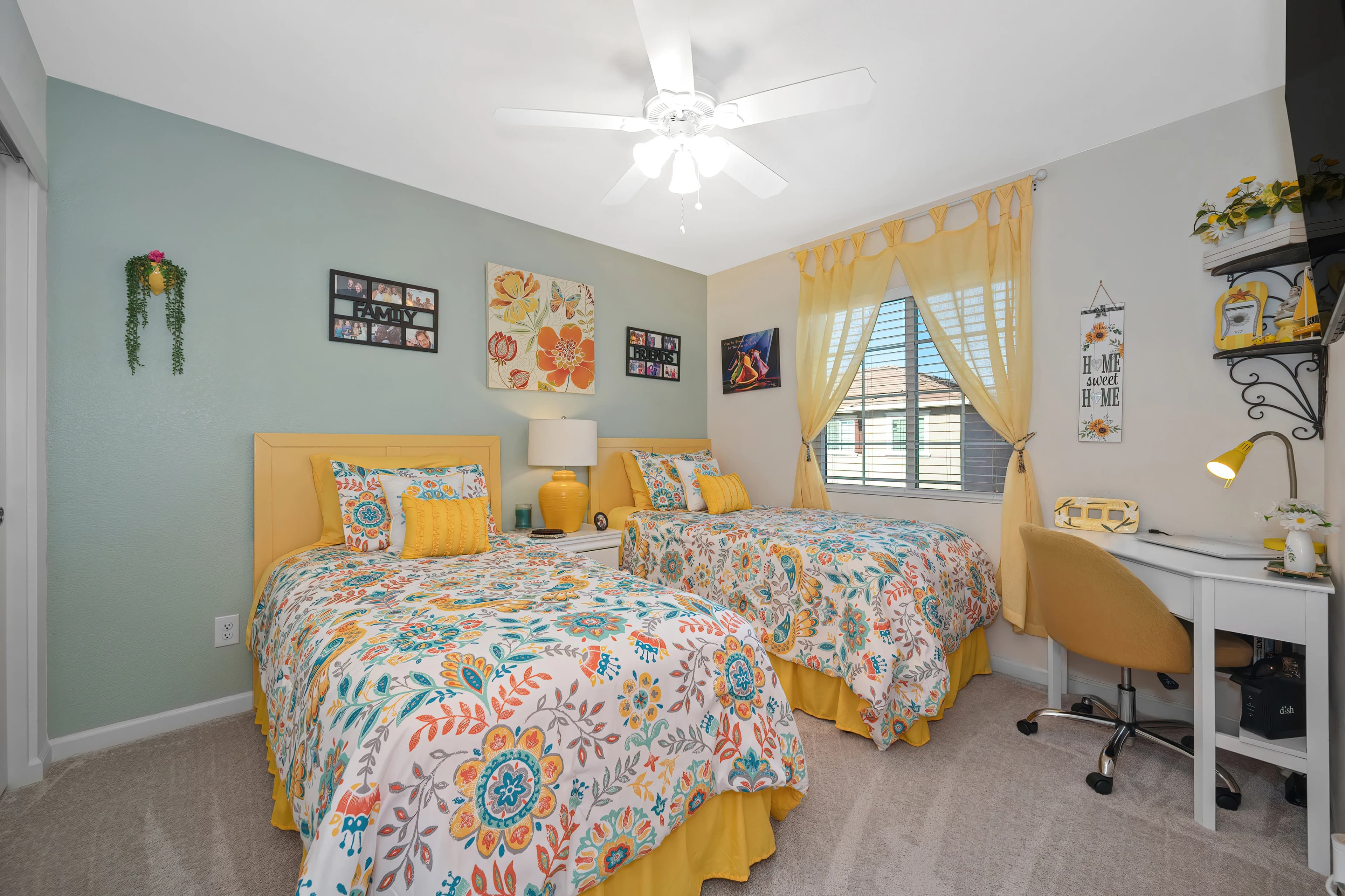 1057 Lincolnshire Cir Photo 11