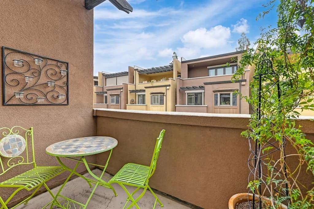 2010 Vizcaya Walk Photo 2