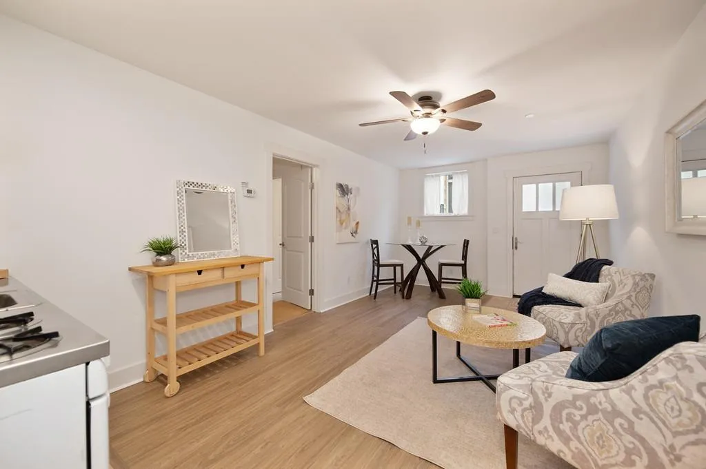 2010 Vizcaya Walk Photo 12