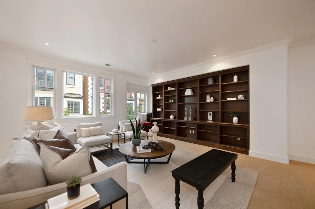 2010 Vizcaya Walk Photo 7