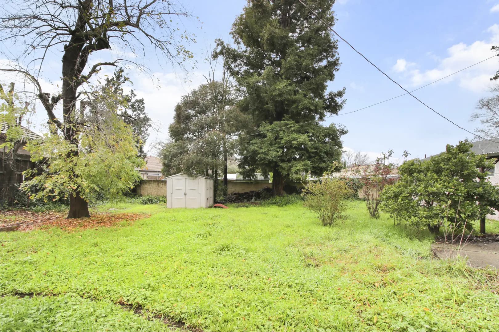 7610 Community Dr Photo 30