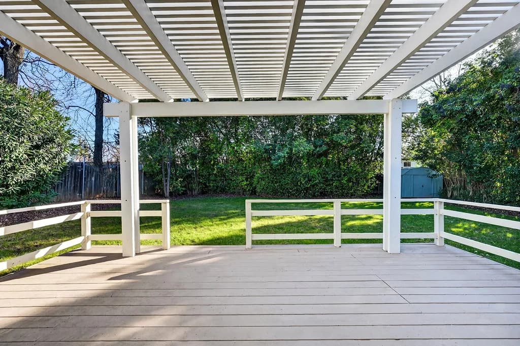 8928 Pershing Ave Photo 24