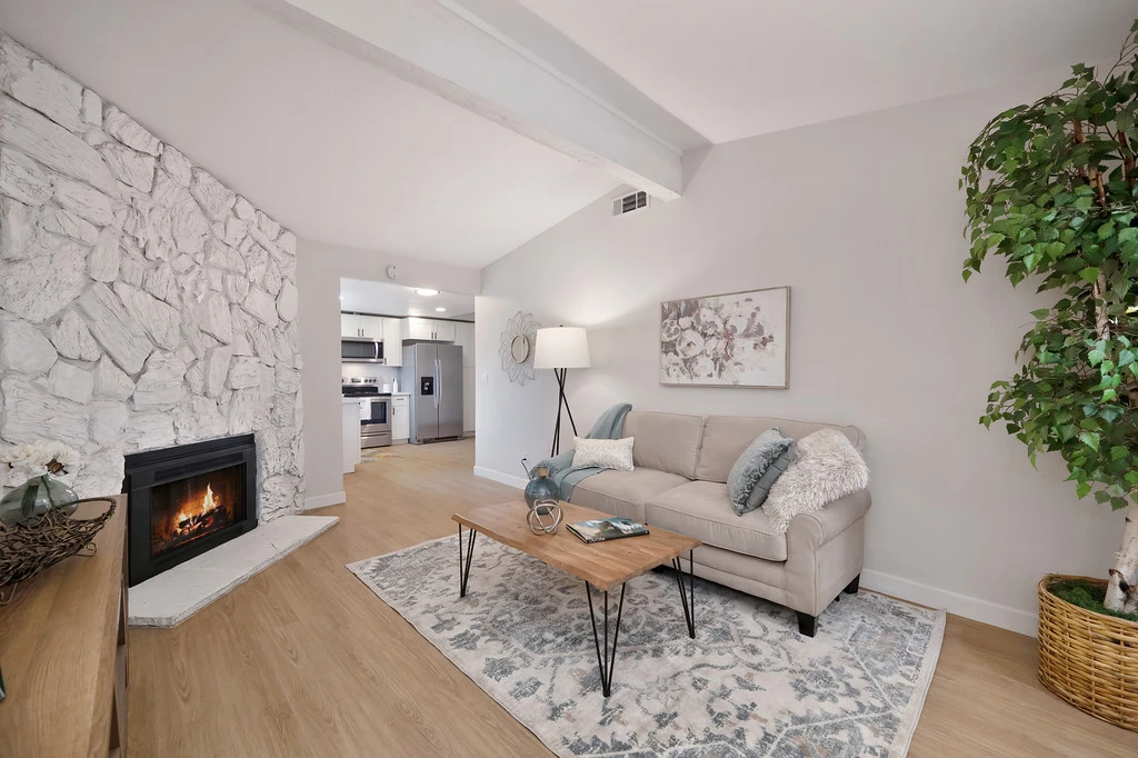 1977 Inglis Wy, Roseville, CA