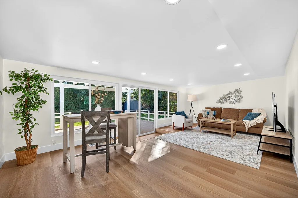 8928 Pershing Ave, Orangevale, CA