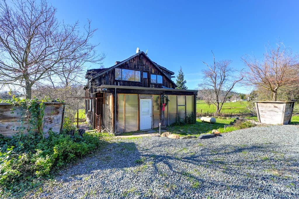 13598 Desperado Dr Photo 5