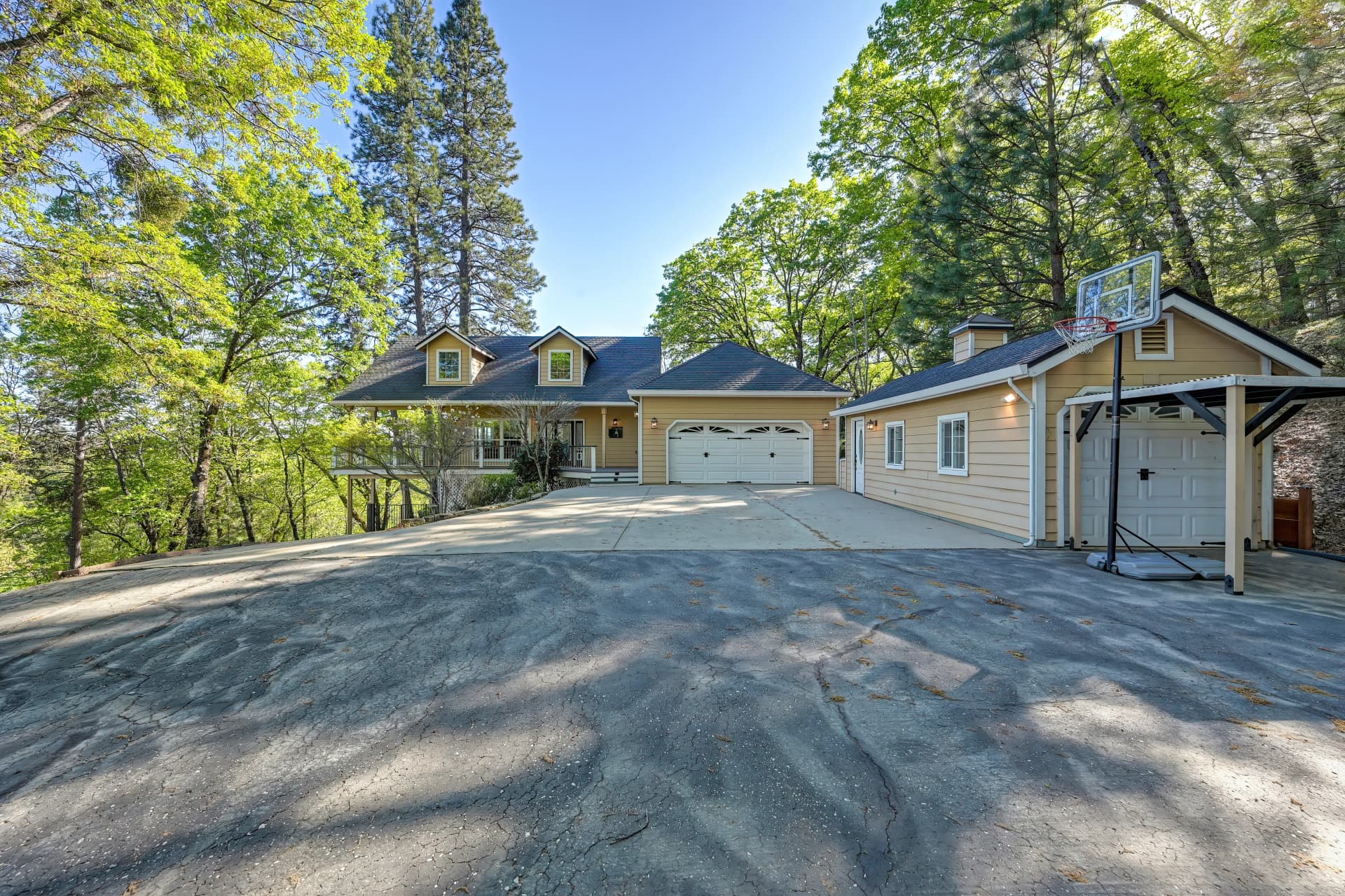 20312 Wolf Creek Rd