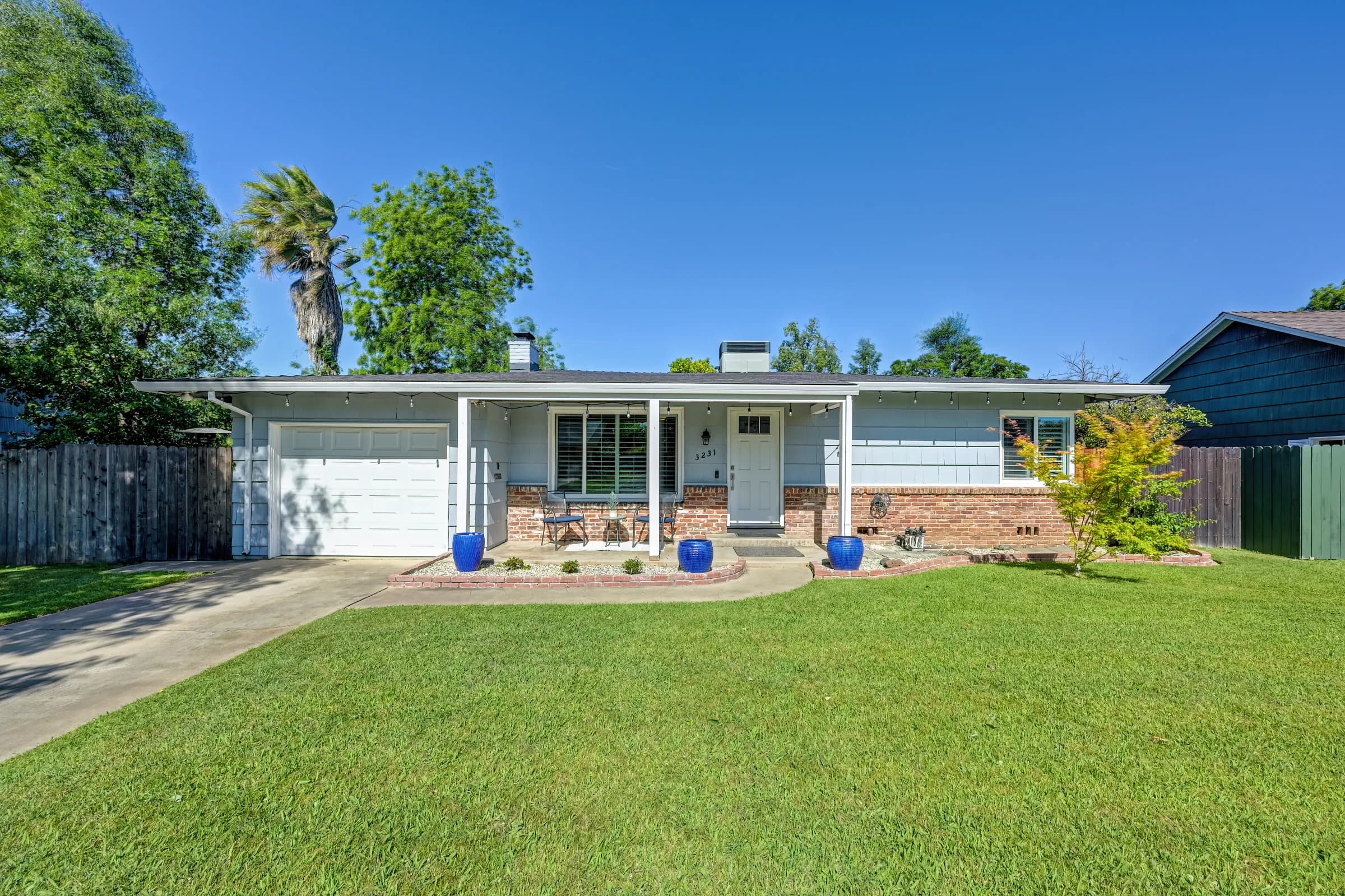 3231 St Mathews Dr